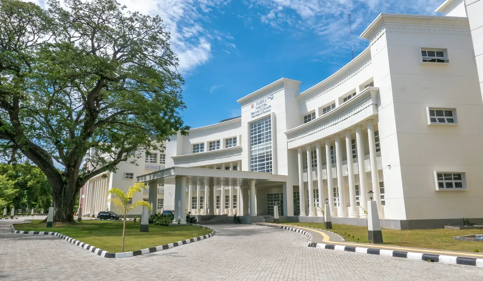 School campus building and entrance driveway